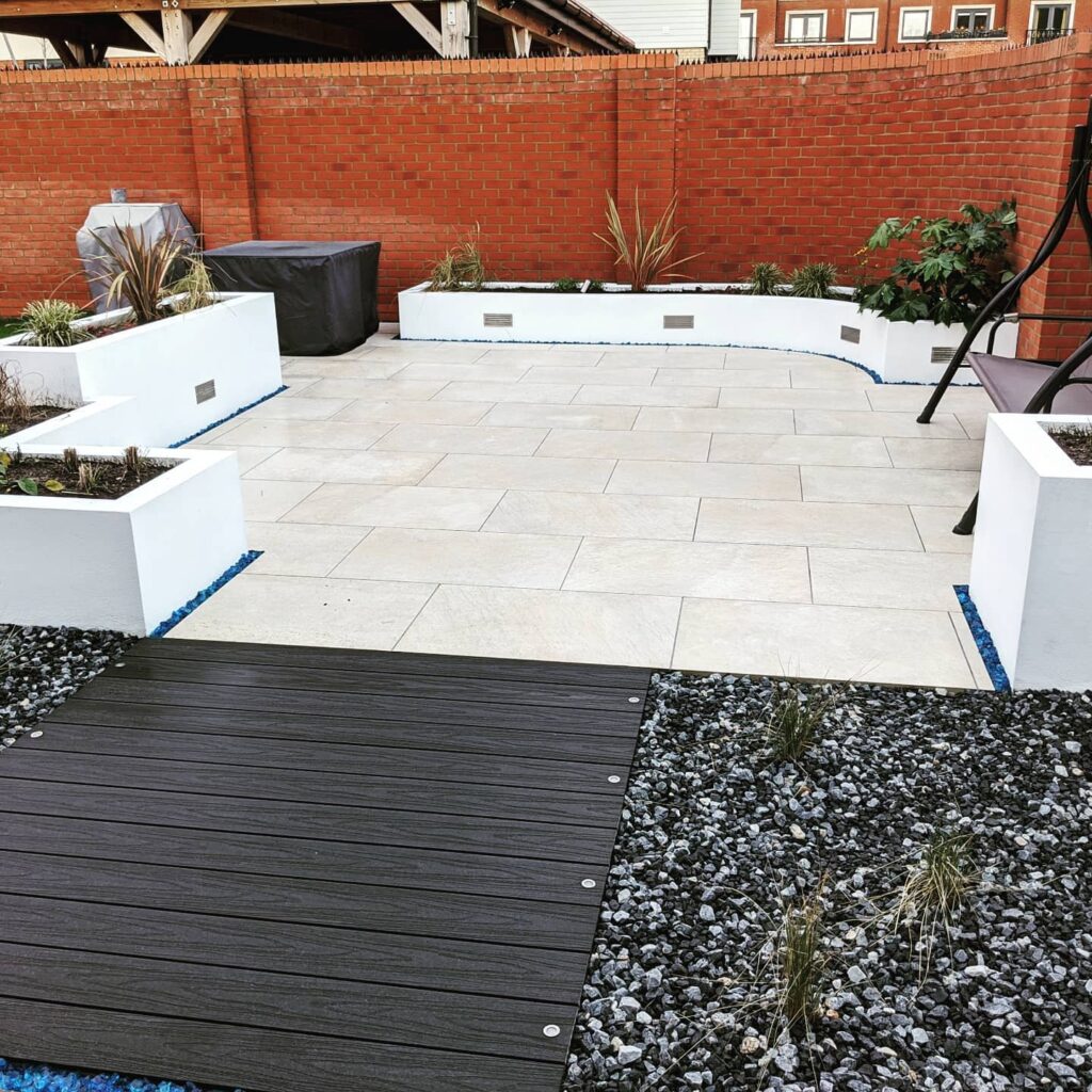 White porcelain paving